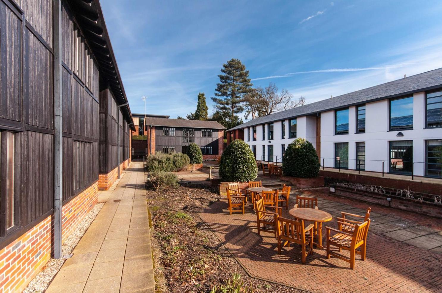 Greenlands Hotel Henley-on-Thames Exterior photo